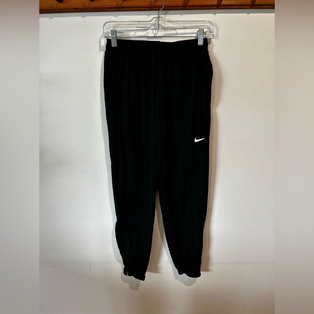 Nike Dri fit element running pants